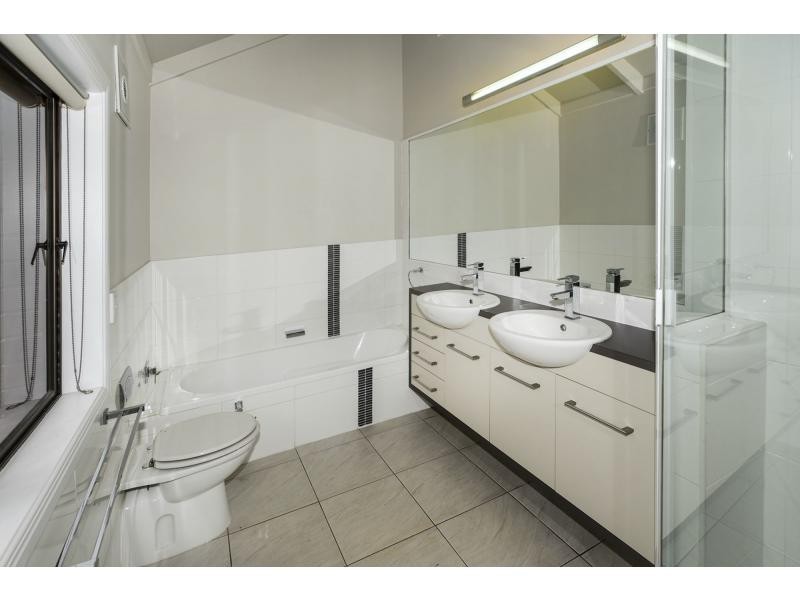 54 Browns Road, Kurwongbah QLD 4503