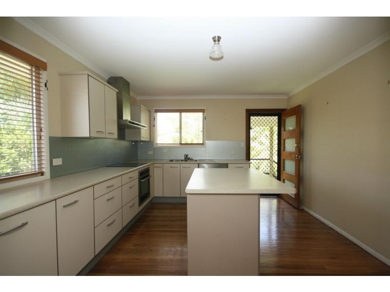 53 Pikett Street, Clontarf QLD 4019