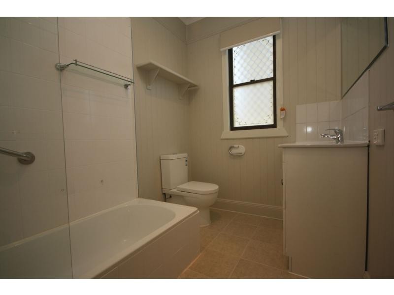 62 Eversleigh Road, Scarborough QLD 4020