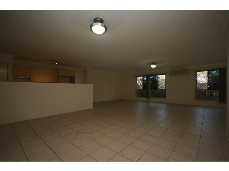 22 Hemlock Street, Warner QLD 4500