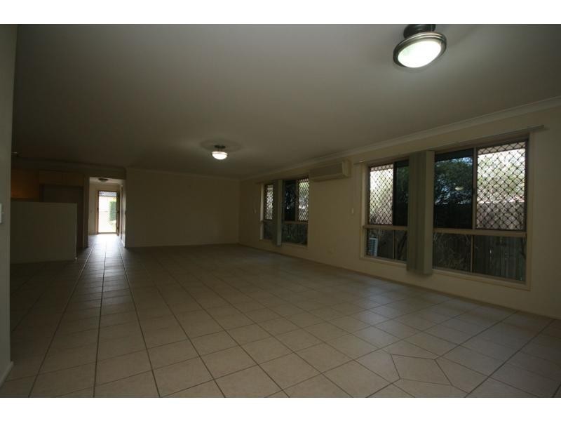 22 Hemlock Street, Warner QLD 4500