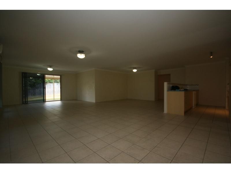 22 Hemlock Street, Warner QLD 4500