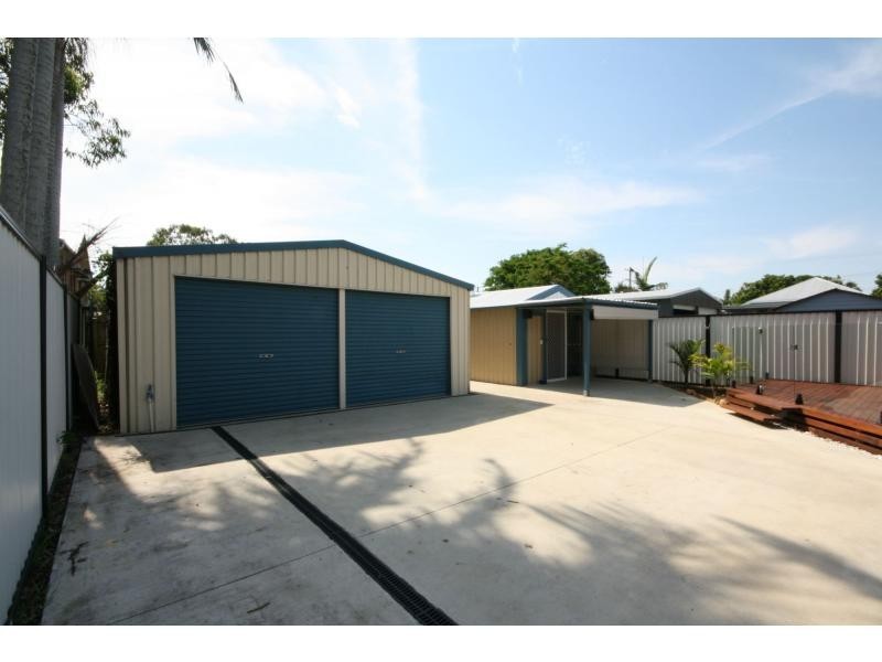 35 Yacht Street, Clontarf QLD 4019