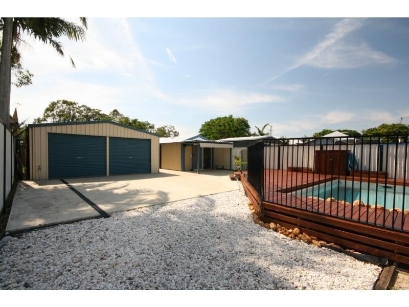 35 Yacht Street, Clontarf QLD 4019