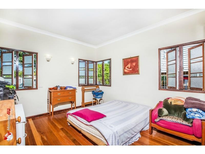 59 Laura Street, Clontarf QLD 4019