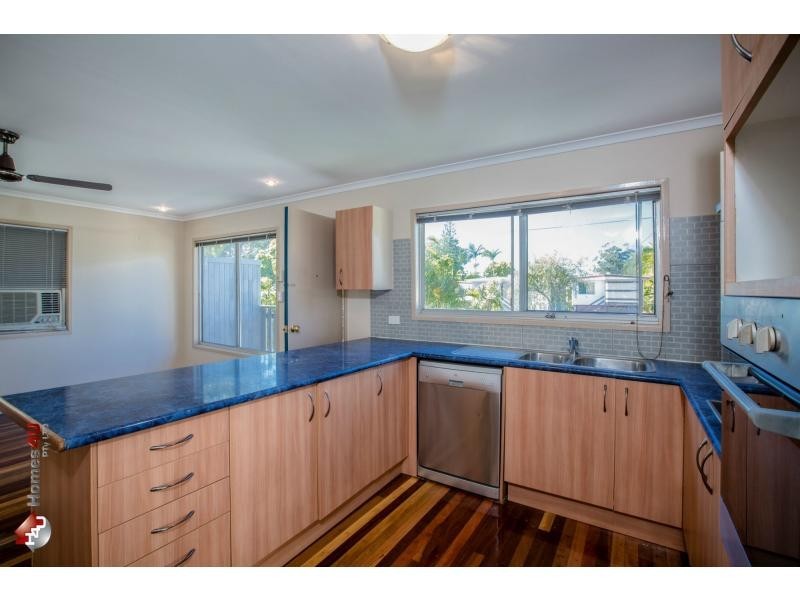 39 Gertrude Street, Redcliffe QLD 4020