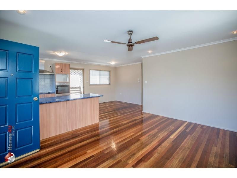 39 Gertrude Street, Redcliffe QLD 4020