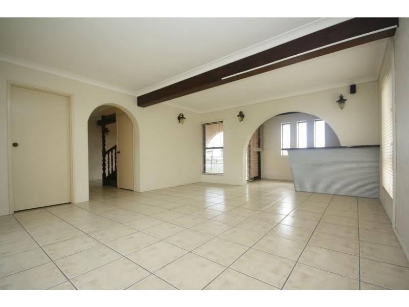 83 Endeavour Esplanade, Newport QLD 4020