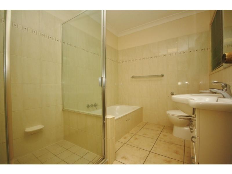 83 Endeavour Esplanade, Newport QLD 4020