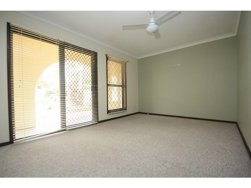 83 Endeavour Esplanade, Newport QLD 4020