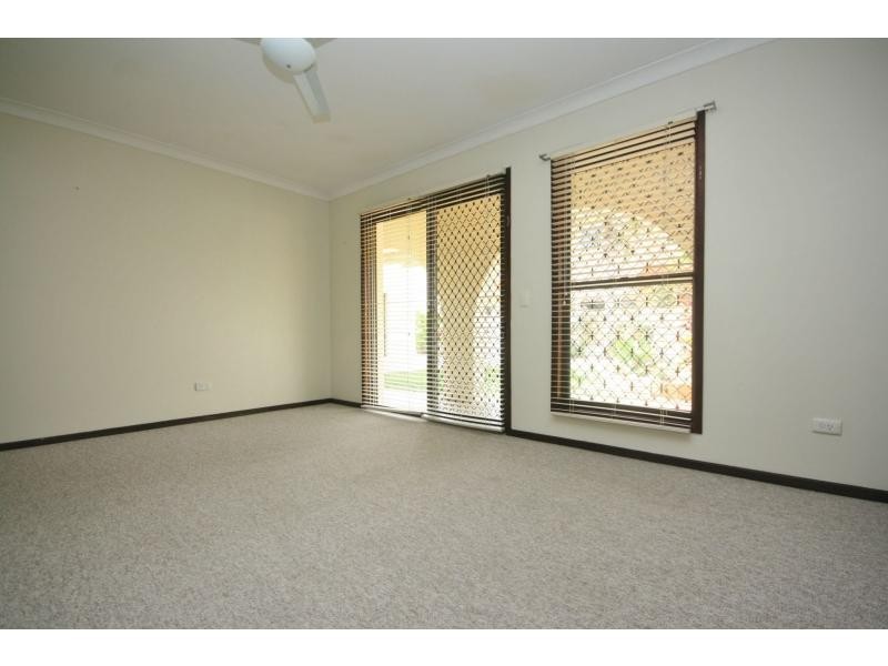 83 Endeavour Esplanade, Newport QLD 4020