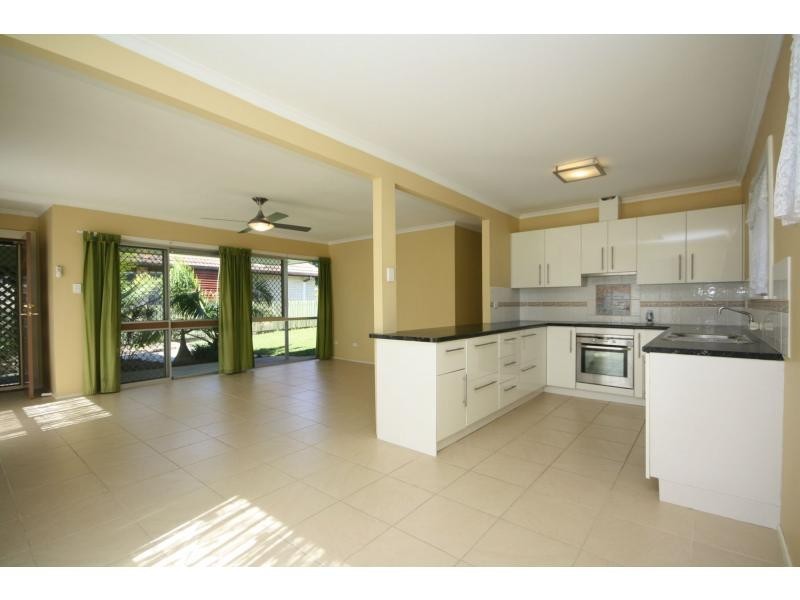 111 Klingner Road, Redcliffe QLD 4020