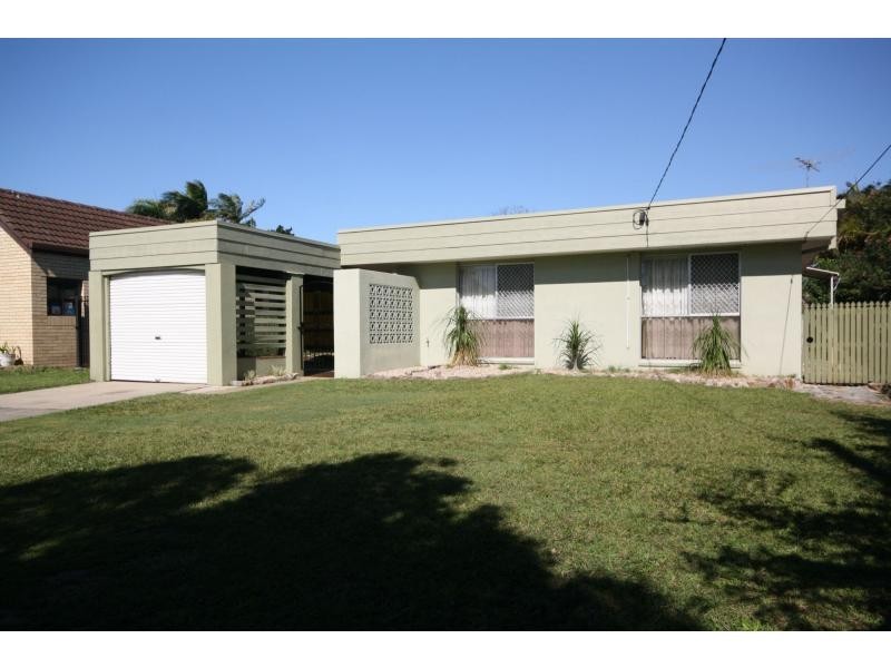 111 Klingner Road, Redcliffe QLD 4020