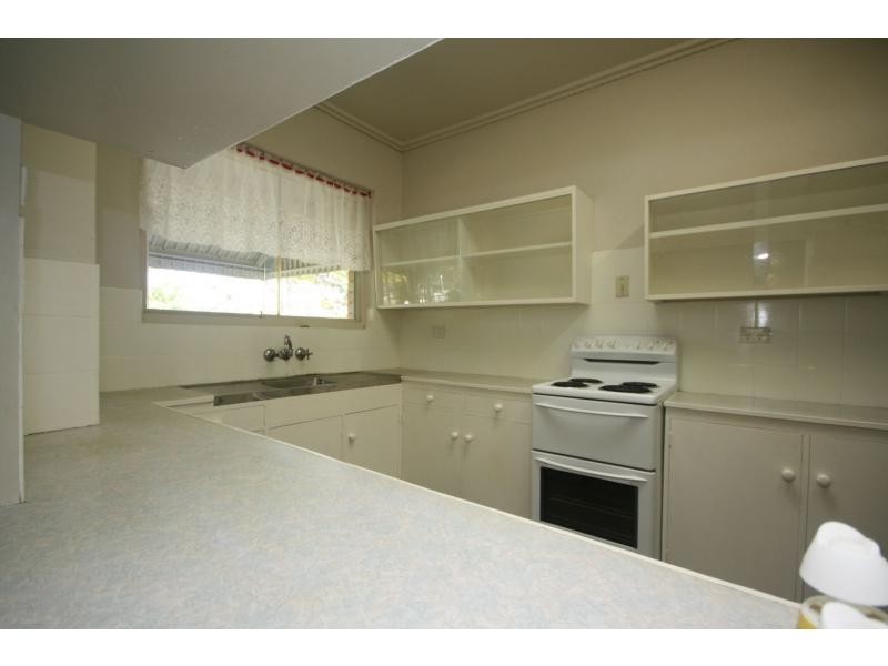 20 Klingner Road, Redcliffe QLD 4020