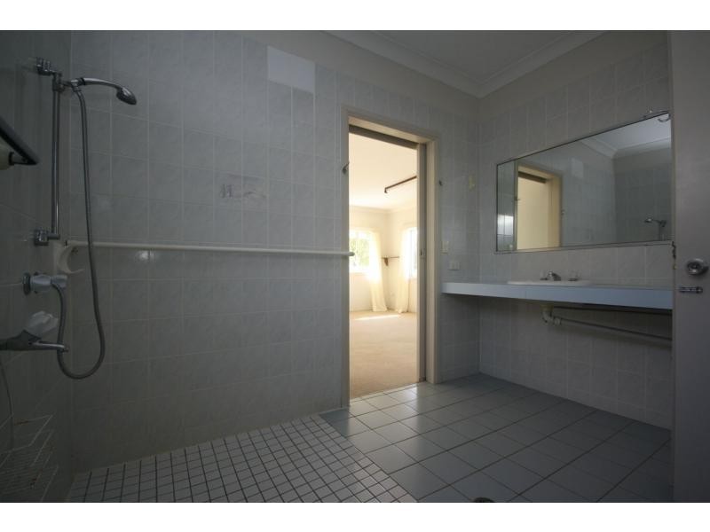 20 Klingner Road, Redcliffe QLD 4020