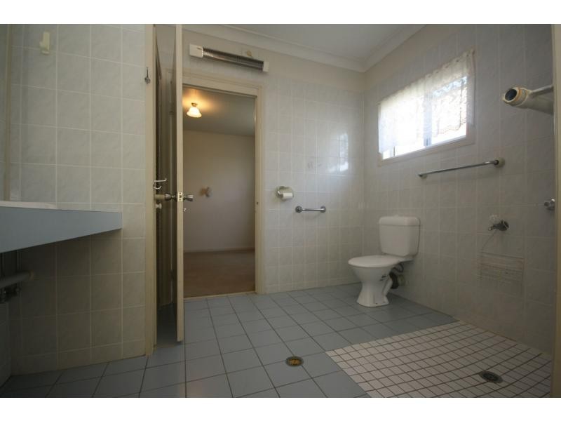 20 Klingner Road, Redcliffe QLD 4020