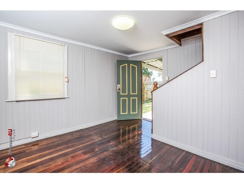 6 Louis Street, Redcliffe QLD 4020