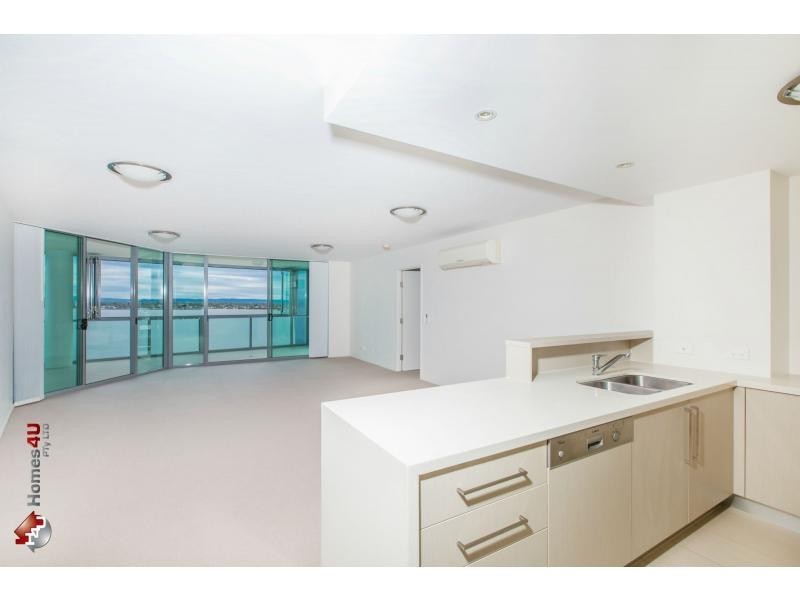 601/14 Oxley Avenue, Woody Point QLD 4019