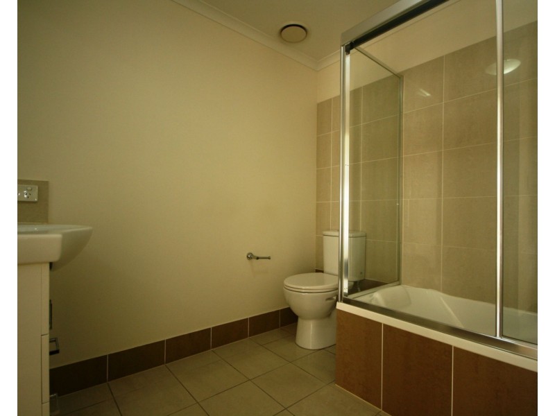 4/7 Sutton Street, Redcliffe QLD 4020