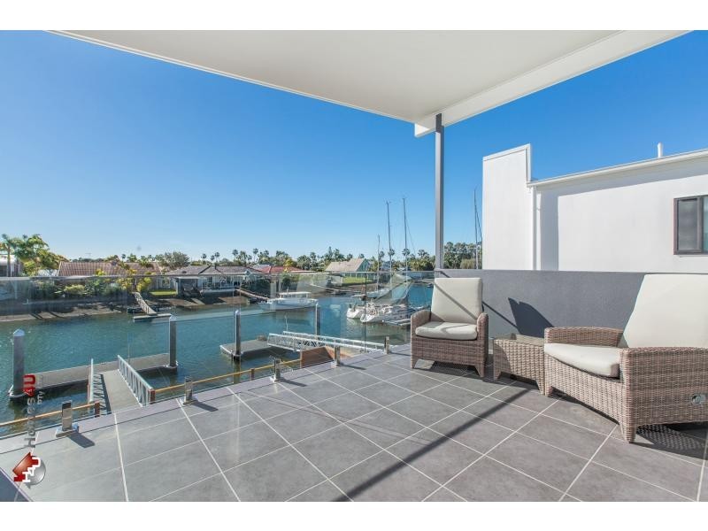 15A Courageous Court, Newport QLD 4020