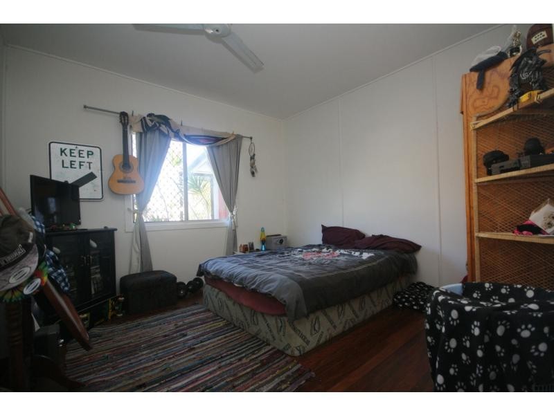 18 High Street, Kippa-ring QLD 4021