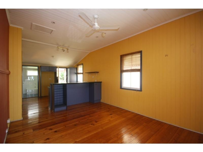 29 Whytecliffe Parade, Woody Point QLD 4019