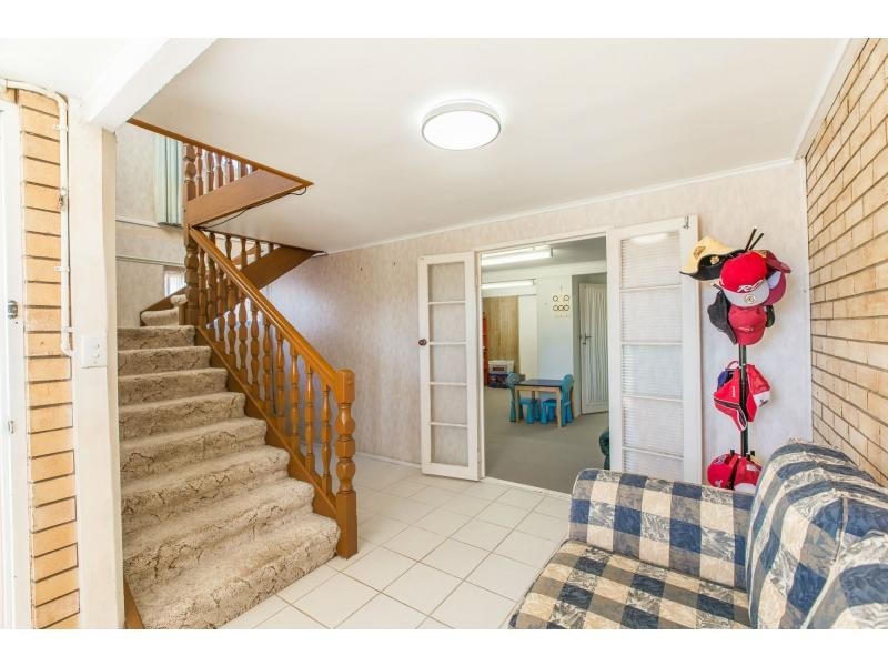 17 Gardenia Street, Clontarf QLD 4019