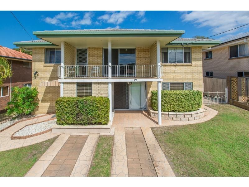 17 Gardenia Street, Clontarf QLD 4019