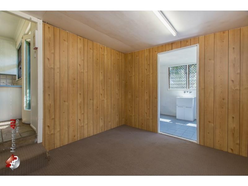 8 Croston Street, Clontarf QLD 4019