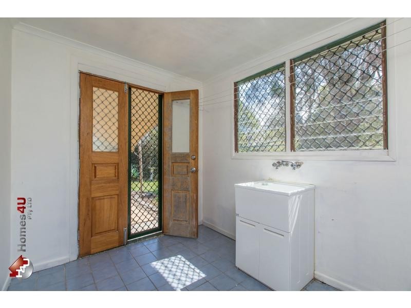 8 Croston Street, Clontarf QLD 4019