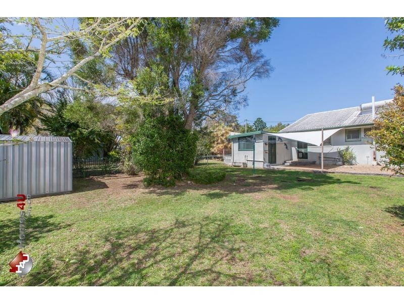 8 Croston Street, Clontarf QLD 4019