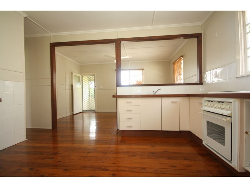 19 Elizabeth Avenue, Clontarf QLD 4019