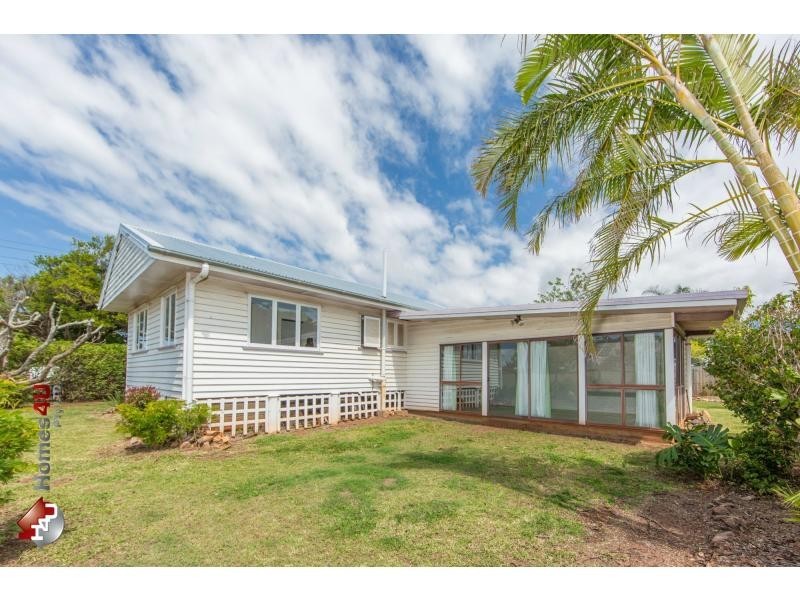 14 Jeays Street, Scarborough QLD 4020