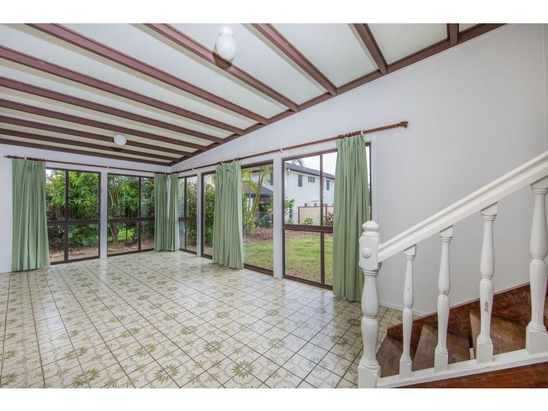 14 Jeays Street, Scarborough QLD 4020