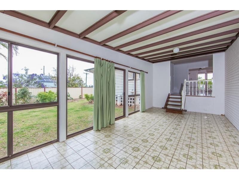 14 Jeays Street, Scarborough QLD 4020