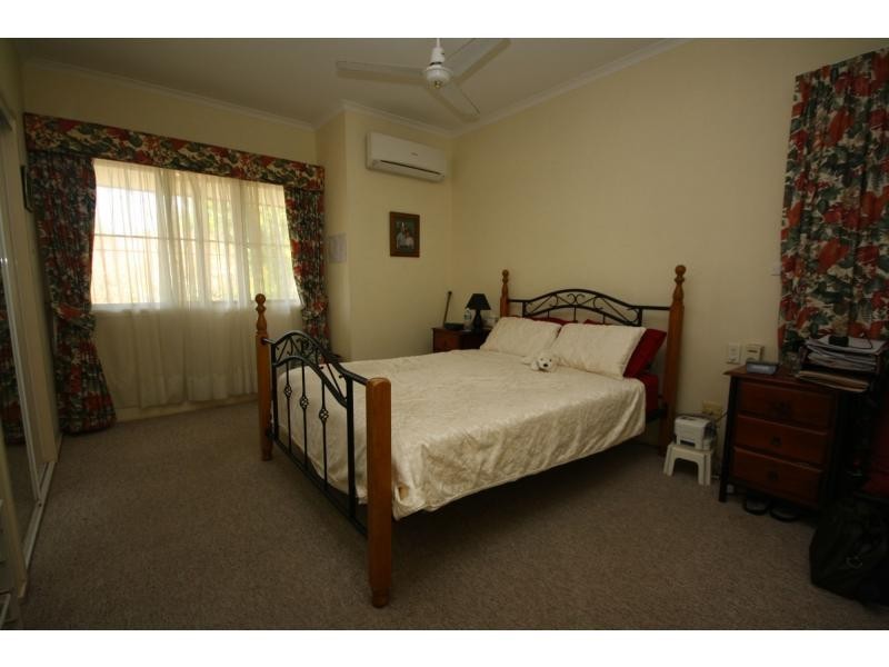 6 Lancaster Avenue, Redcliffe QLD 4020