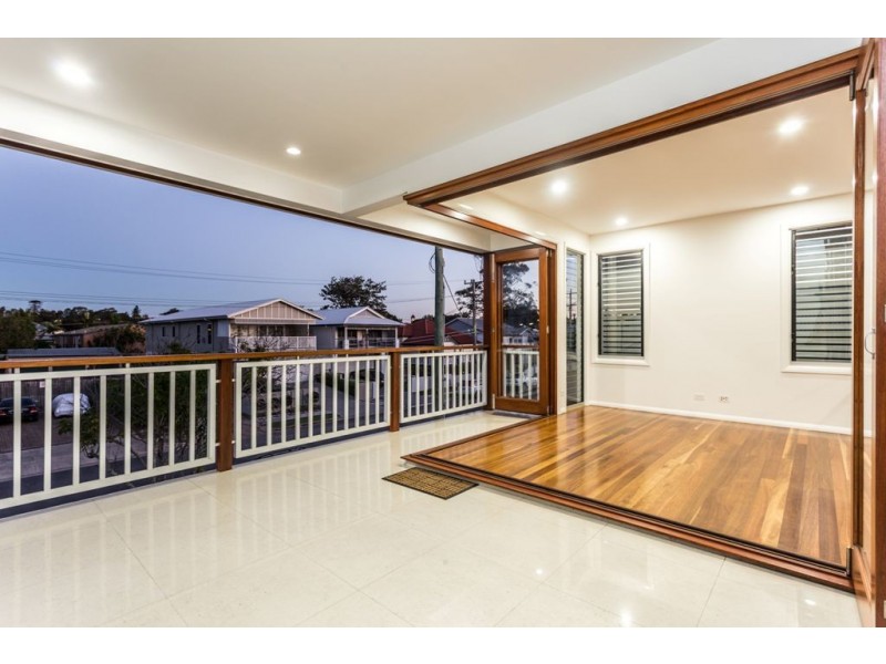 48 Fourth Avenue, Sandgate QLD 4017