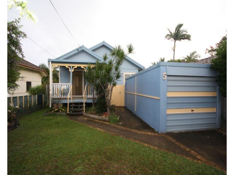 5 Dodds Street, Margate QLD 4019