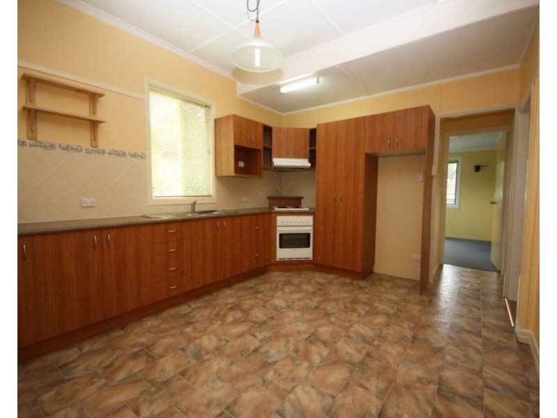 5 Dodds Street, Margate QLD 4019