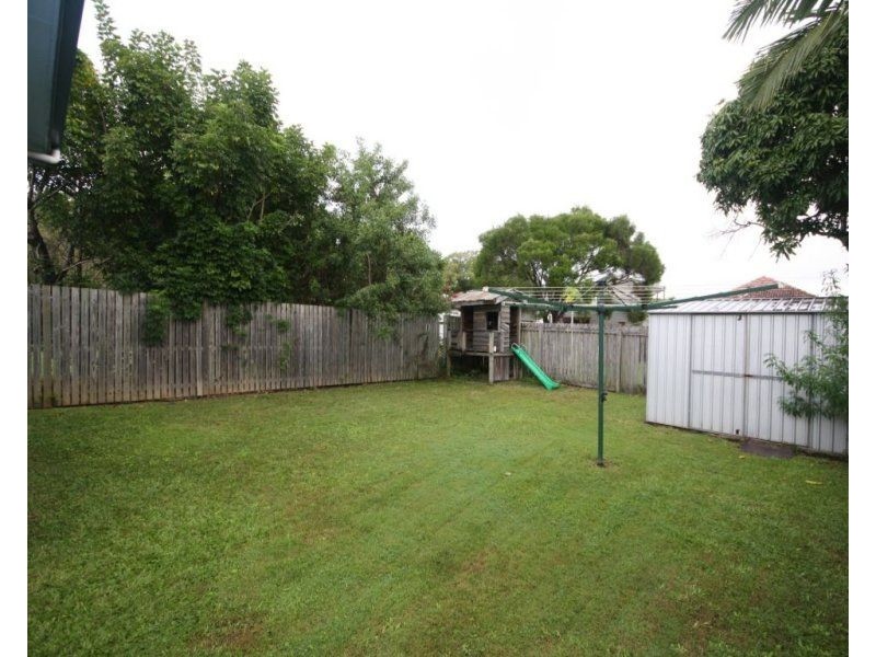 5 Dodds Street, Margate QLD 4019
