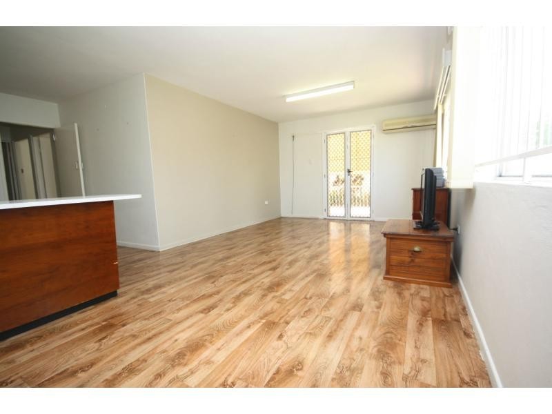 2/59 Collins Street, Woody Point QLD 4019