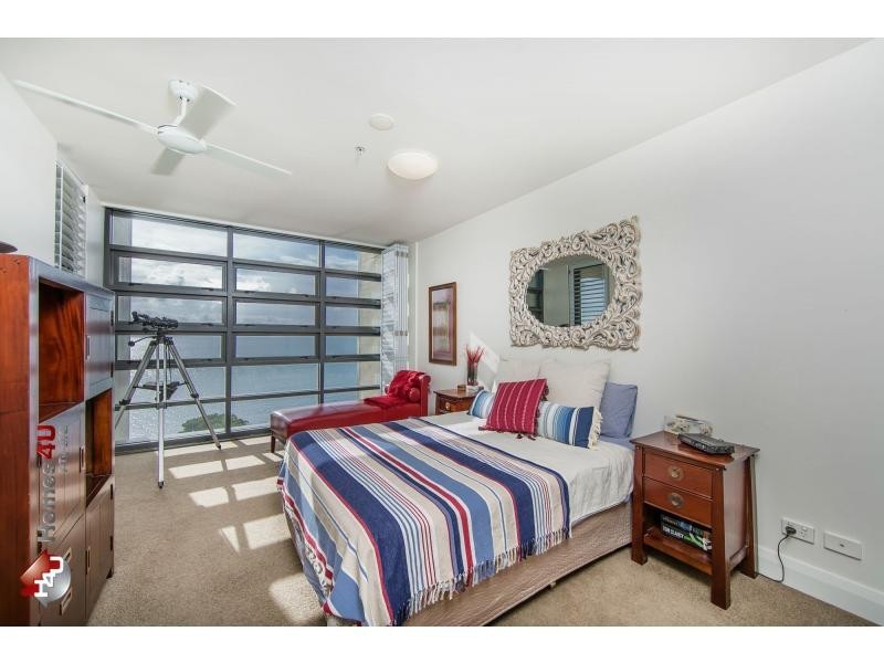Unit 803/99 Marine Parade, Redcliffe QLD 4020