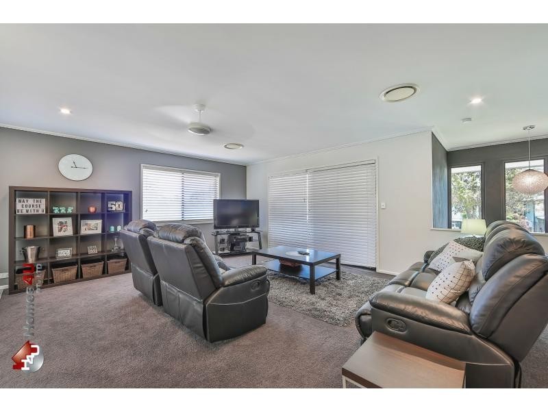 5 Valerie Street, Clontarf QLD 4019