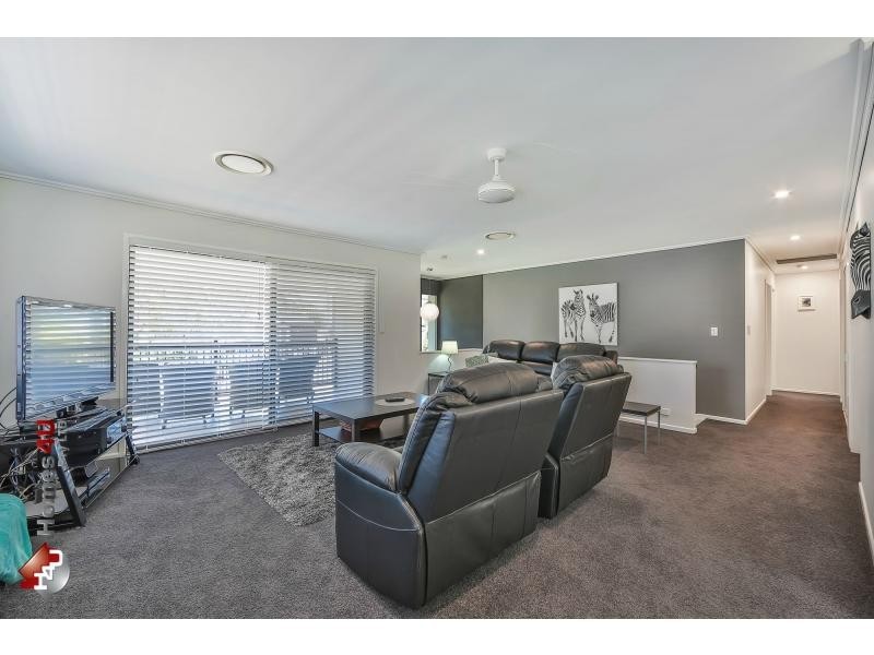 5 Valerie Street, Clontarf QLD 4019