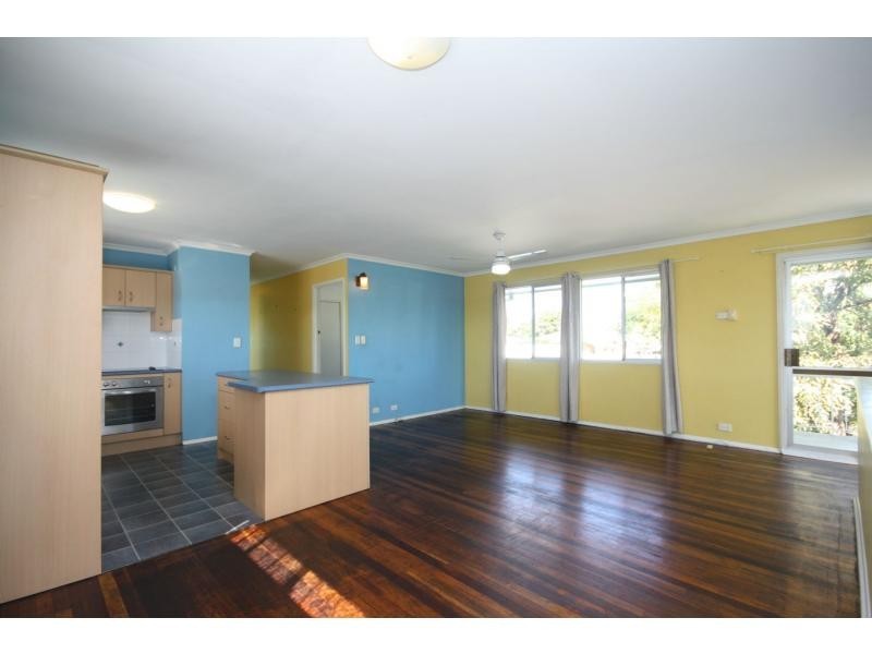 138 Klingner Road, Redcliffe QLD 4020