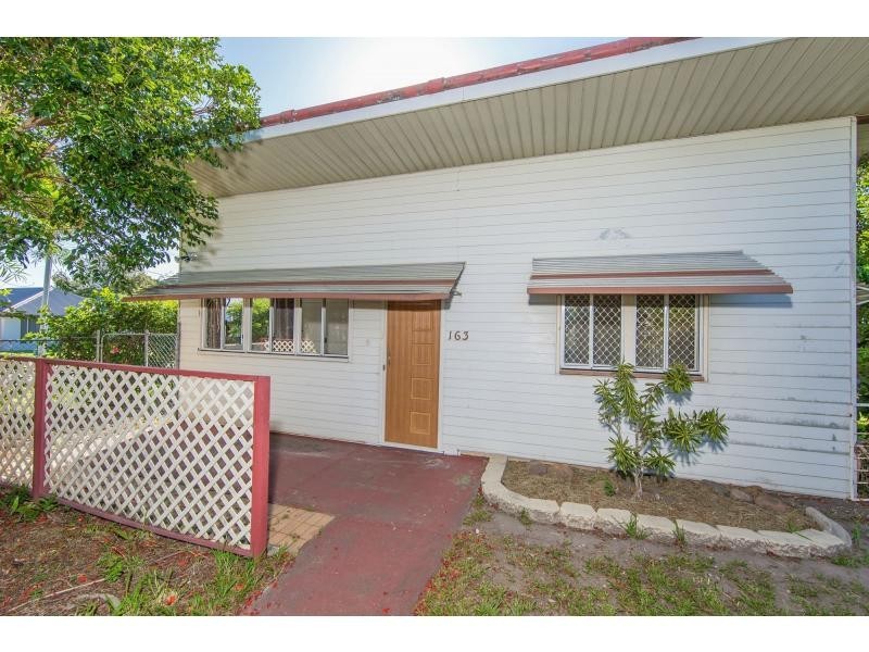 163 Oxley Avenue, Woody Point QLD 4019