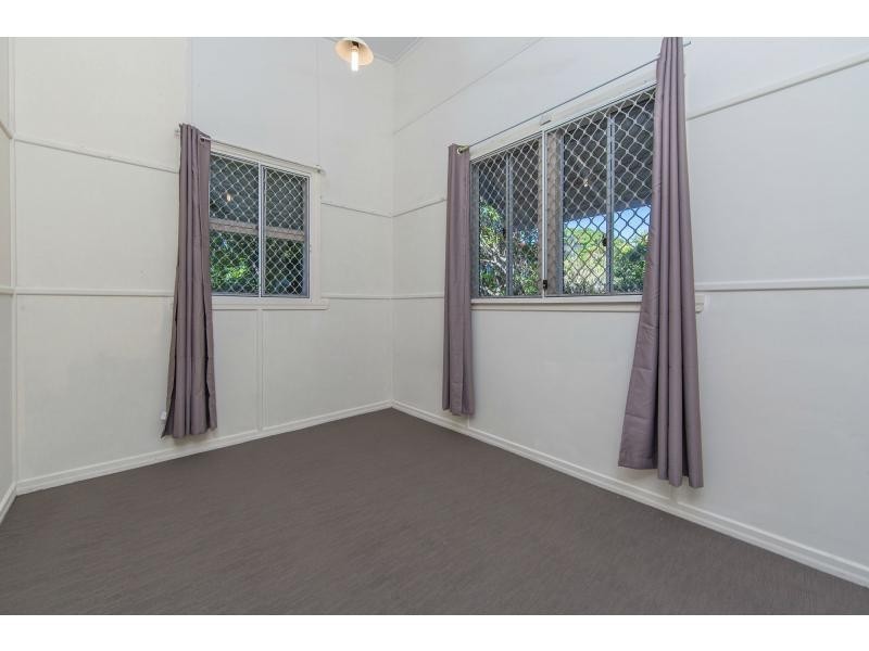 163 Oxley Avenue, Woody Point QLD 4019