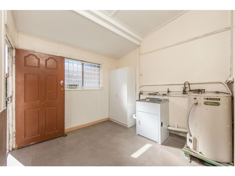 163 Oxley Avenue, Woody Point QLD 4019