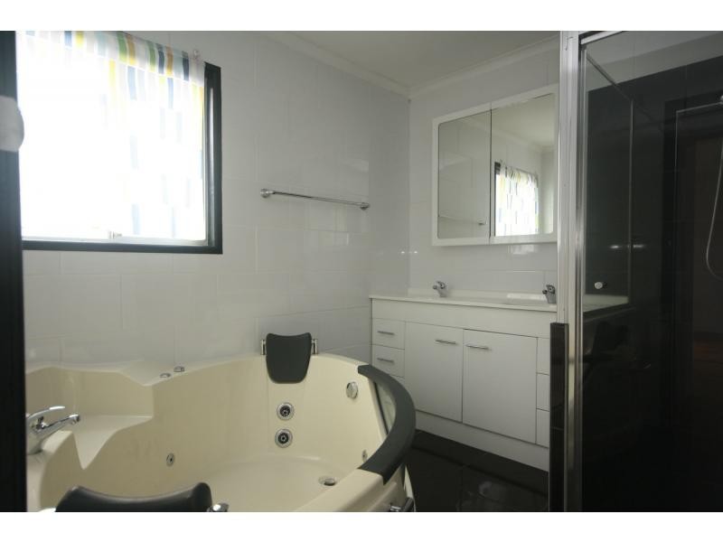 97 Windsor Place, Deception Bay QLD 4508