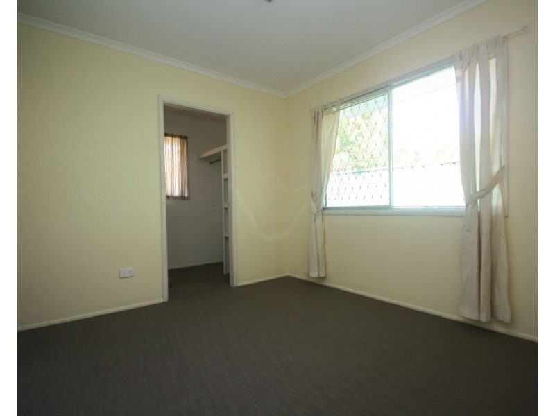 111 Klingner Road, Redcliffe QLD 4020